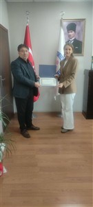 Sağlık Yönetimi Bölüm Başkanı Prof. Dr. Şahin ÇETİNKAYA’ya Teşekkür Belgesi Verildi