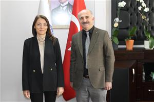 Betül Öztürk, Görevde Yükseltilme Sınavında Başarı Göstererek Şef Unvanını Kazandı